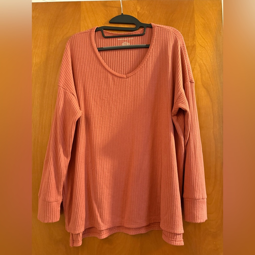 Women's Ribbed Long Sleeve Top - Rust
